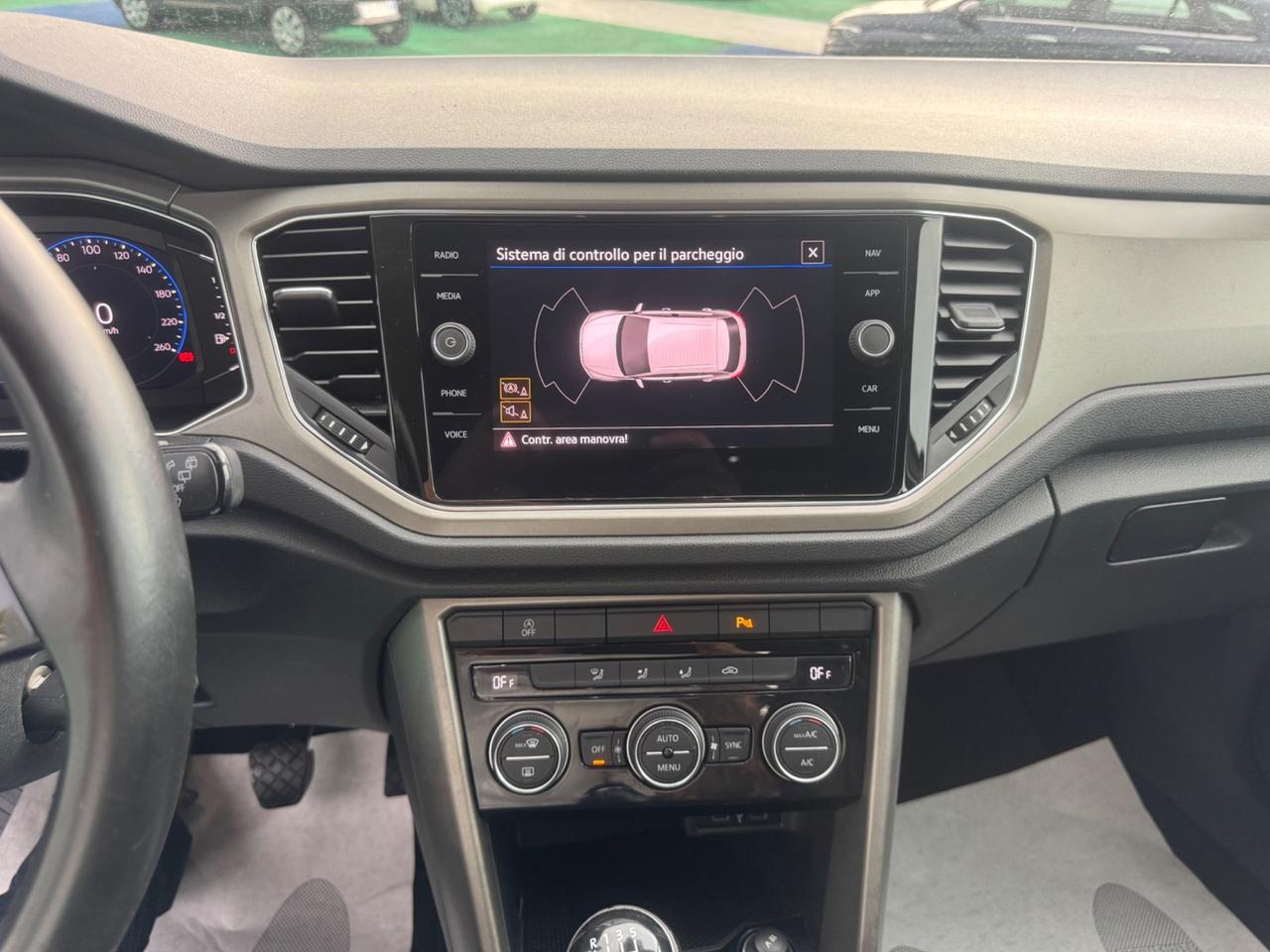 Volkswagen T-Roc 1.0 TSI Business BlueMotion Technology