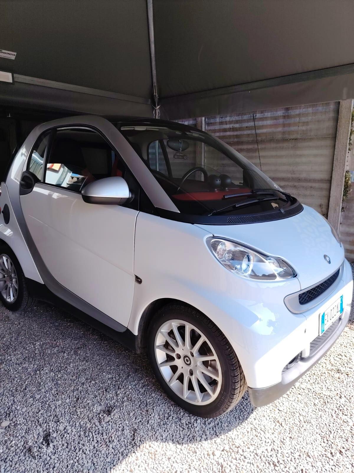 Smart ForTwo 1000 52 kW coupé passion