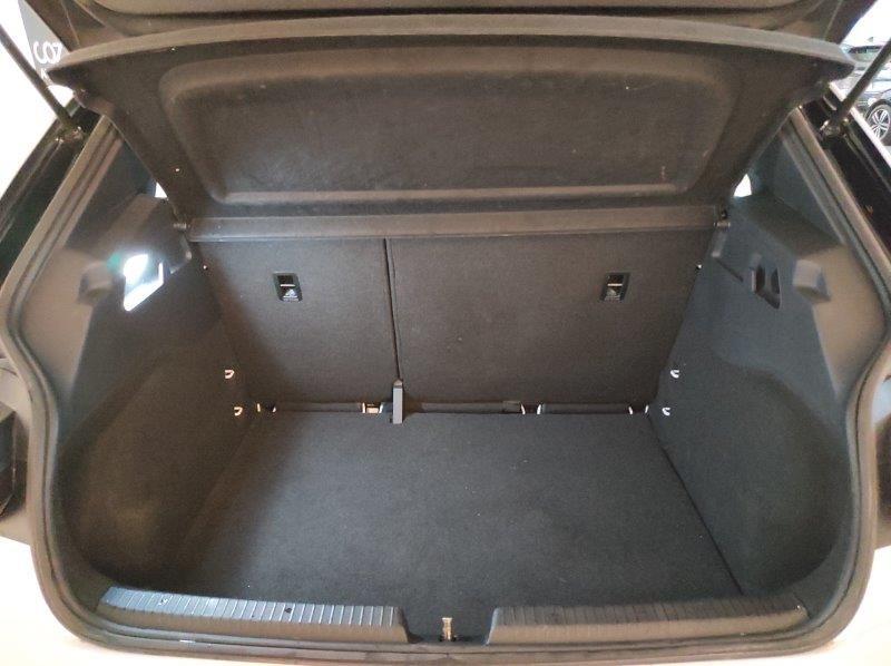 VOLKSWAGEN ID.3 - ID.3 Tech