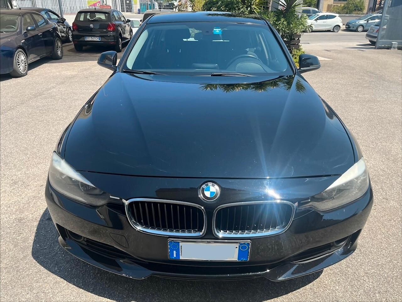 Bmw 318 d 143cv Touring Business AUTOM. NAVI/PDC/TEL PERFETTA!!
