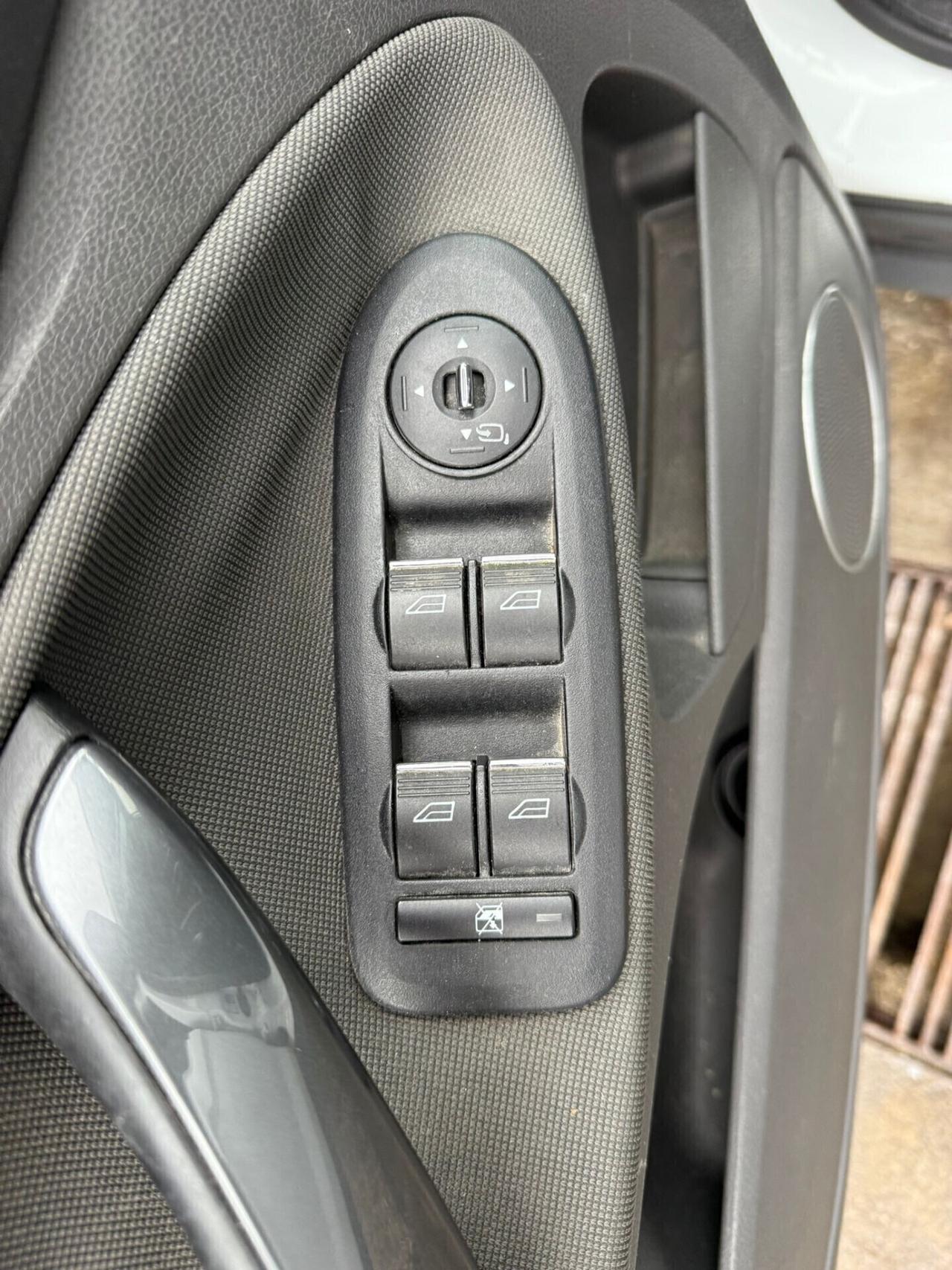 Ford kuga 4x4 titanium 2.0 TDCi neopatentati