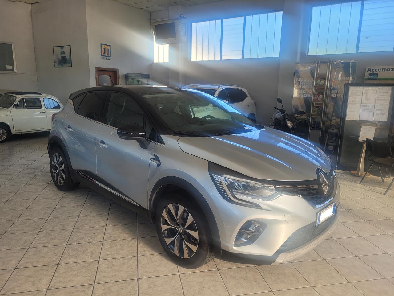 Renault Captur TCe 100 CV GPL Intens