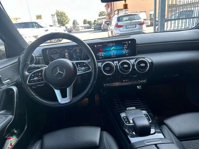 Mercedes-Benz A 180 d Sport EURO 6D