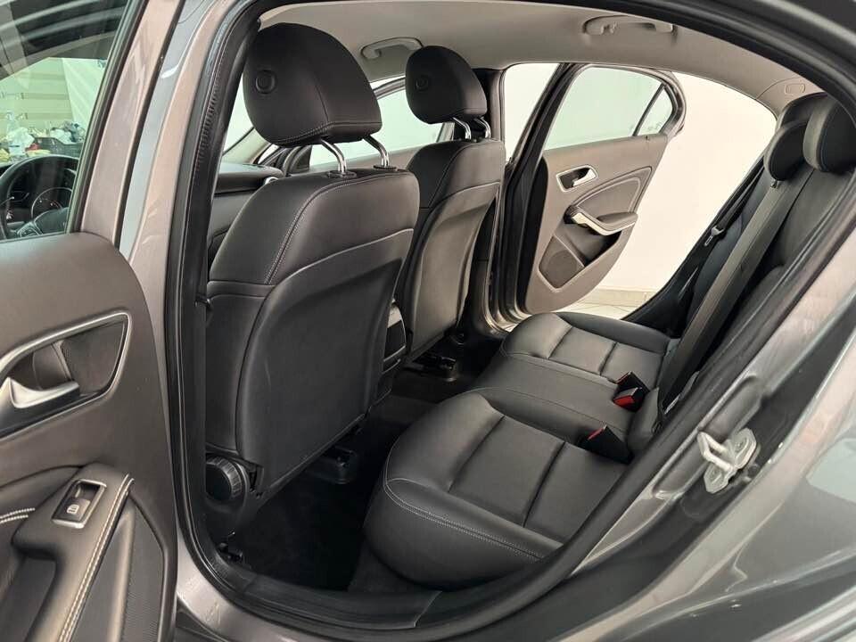 Mercedes-benz Classe A 180 d Sport 110/CV 2018