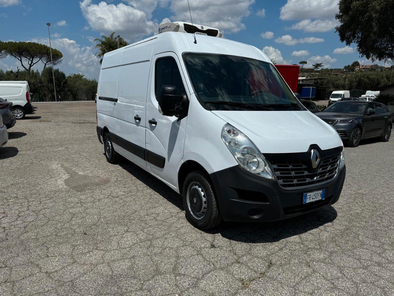RENAULT Master T33 2.3 dci 130cv L2H3 E6 ISOTERMICO FRIGO FNAX