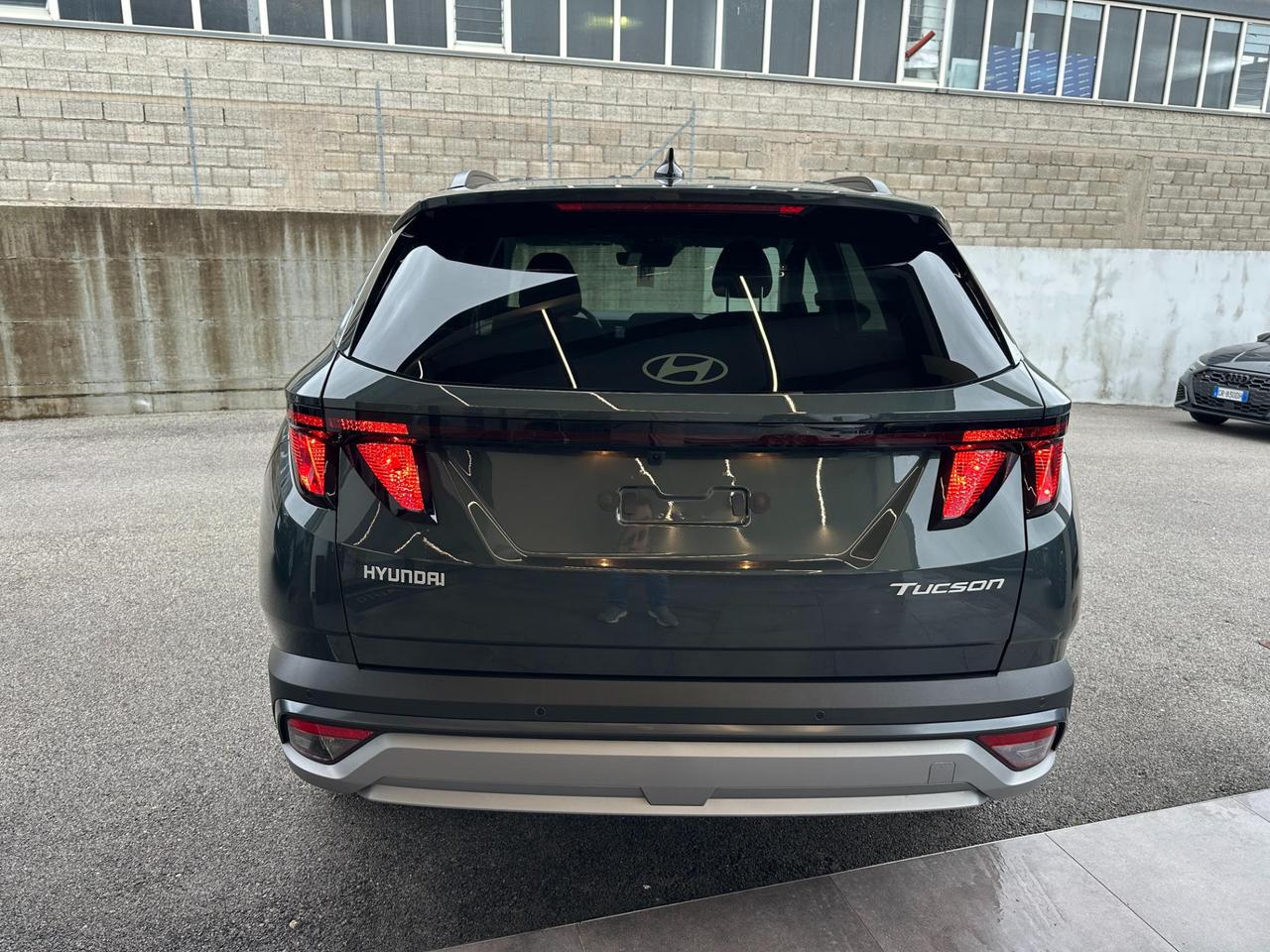 Hyundai Tucson 1.6 crdi 48V Business 2wd dct