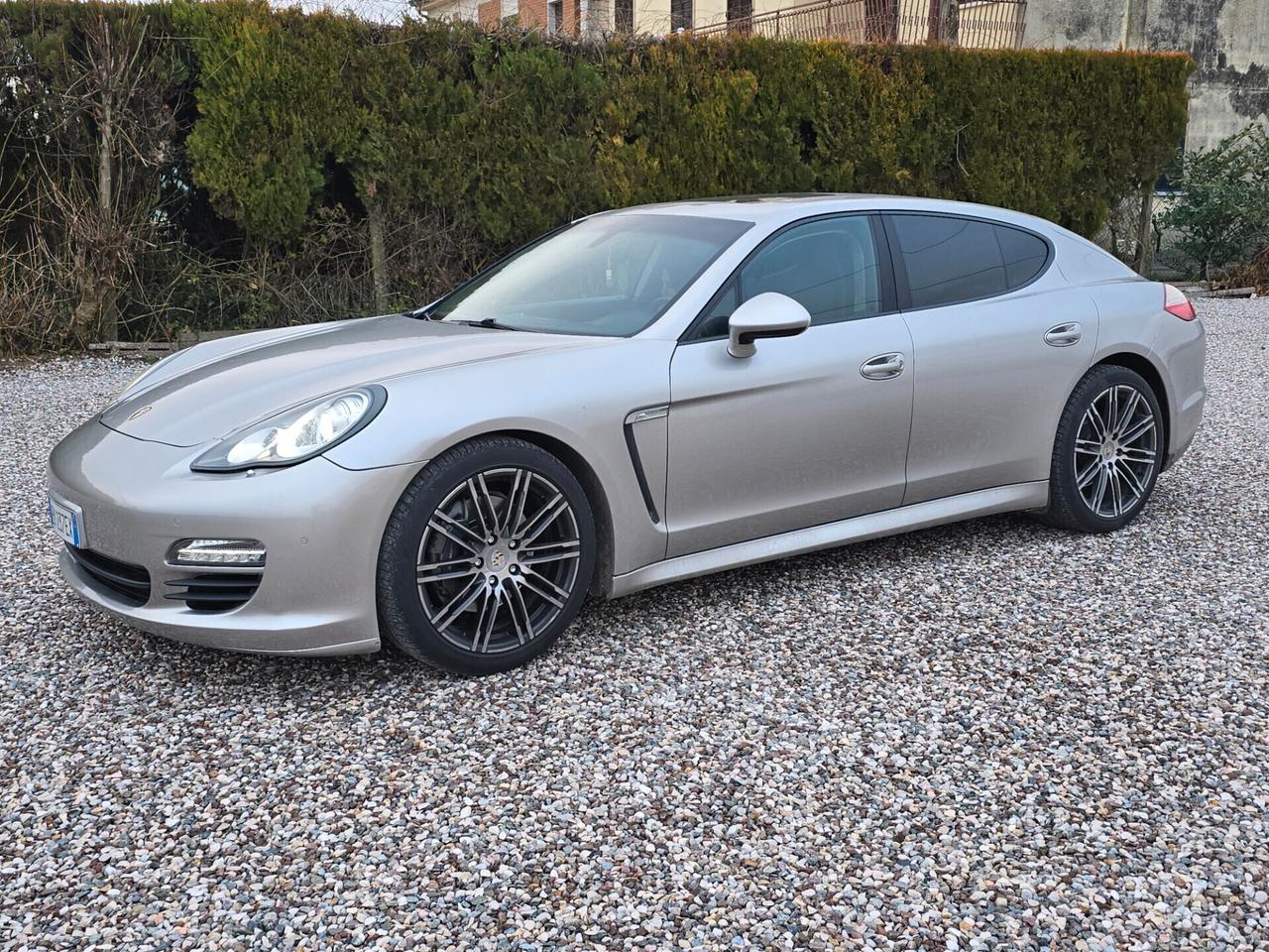 Porsche Panamera 3.0 Diesel Platinum Edition