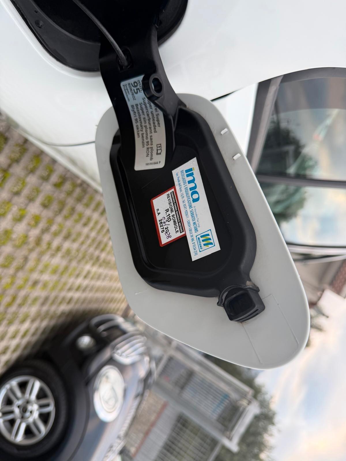 Volkswagen Golf 7.5 1.4 TGI 5p. Highline BlueMotion-2018