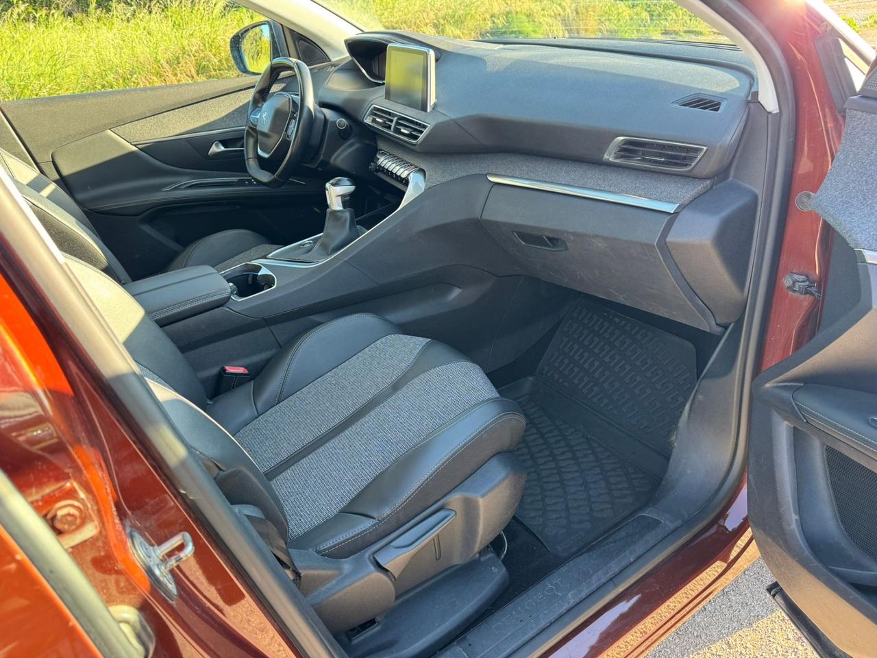 Peugeot 3008 BlueHDi 120 S&S Allure