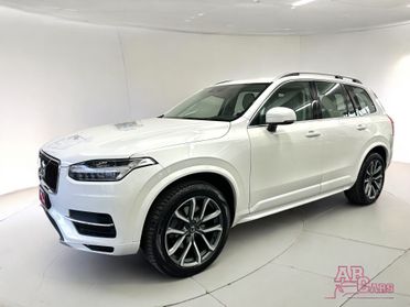 Volvo XC 90 XC90 D5 AWD Geartronic Momentum 4X4