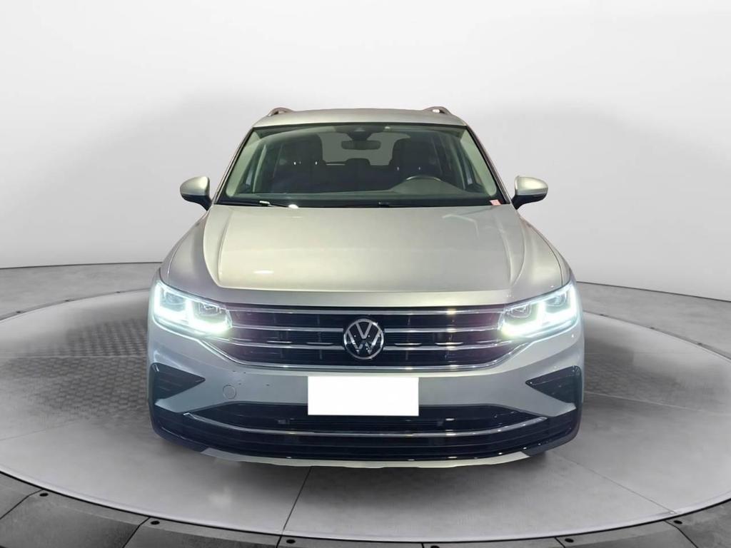 Volkswagen Tiguan 1.5 TSI ACT R-Line DSG