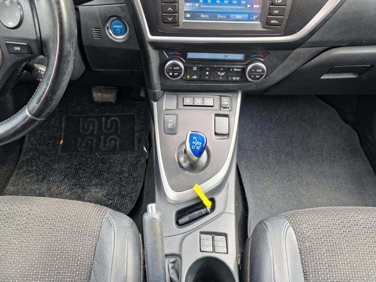Toyota Auris 1.8 Hybrid Lounge E5B Automatica NEO 2014
