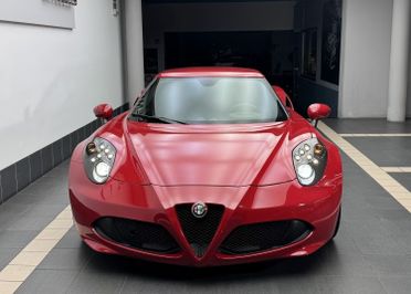 Alfa Romeo 4C 1750 TBi FULL CARBON