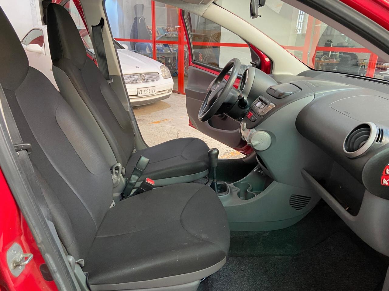 Toyota Aygo 1.0 12V VVT-i 5 porte 94.000KM!!!
