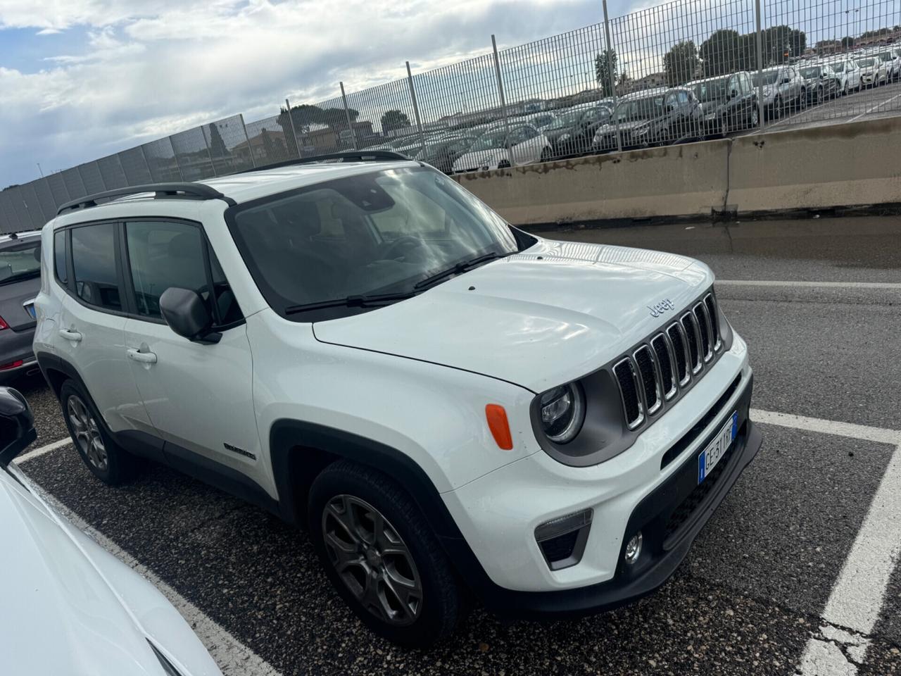 Jeep Renegade 1.0 T3 Limited,NAVI PDC,Keyless Full led GPL