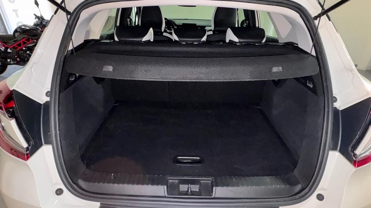 Renault Captur Blue dCi 115 CV EDC Intens