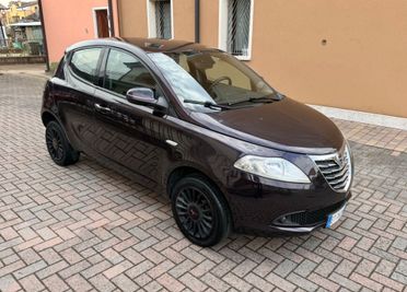 Lancia Ypsilon 0.9 Metano Ok Neopatentati