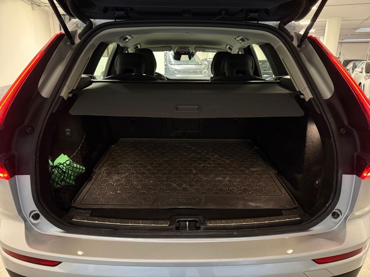 Volvo XC60 B4 (d) AWD Geartronic Business