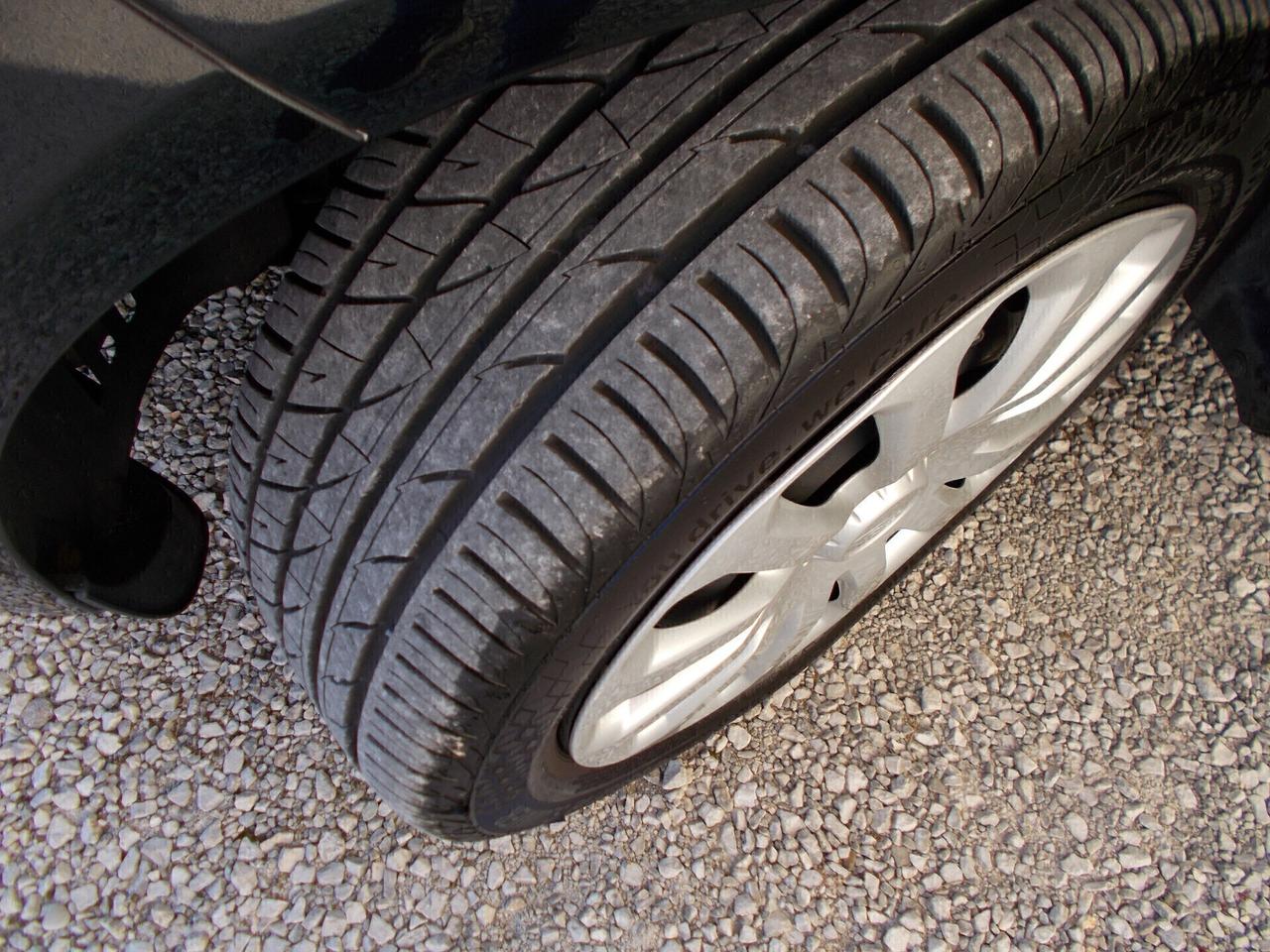 Ford Fiesta 1.5 TDCi 75CV 5 porte Titanium