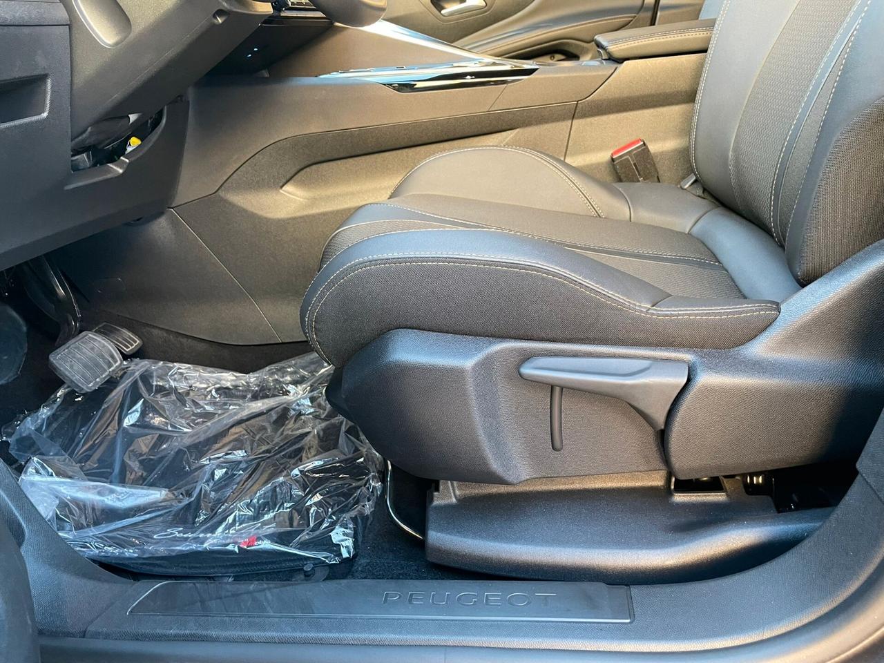 Peugeot 5008 BlueHDi 130 S&S EAT8 Allure Pack