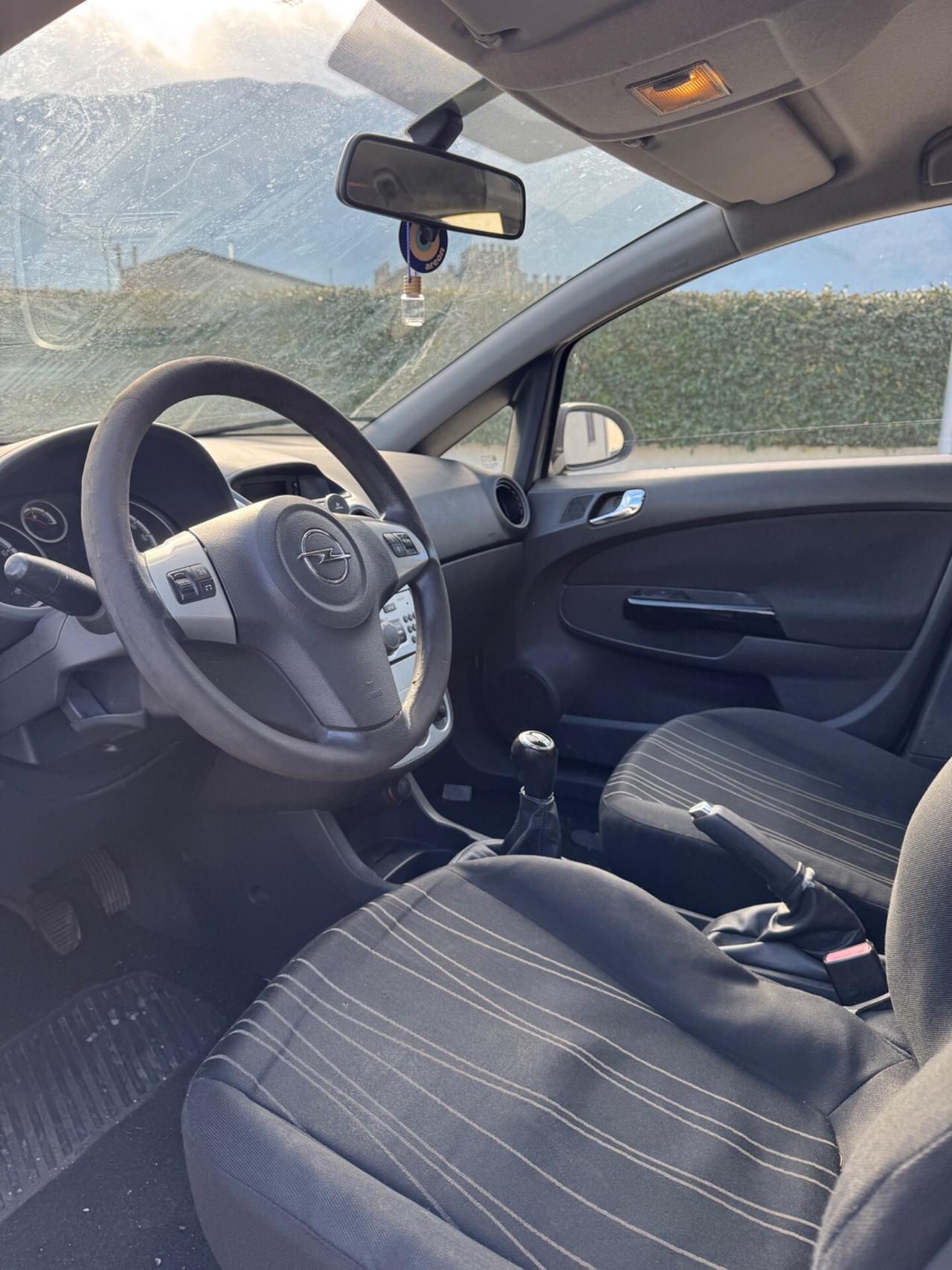 Opel Corsa 1.2 80CV 5 porte GPL-TECH Club