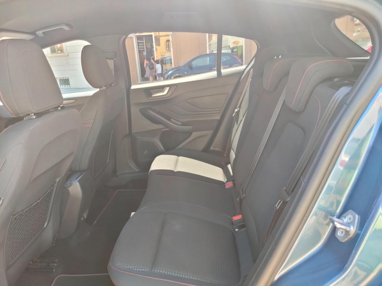 Ford Focus 1.5 EcoBoost auto. ST-Line Co-Pilot