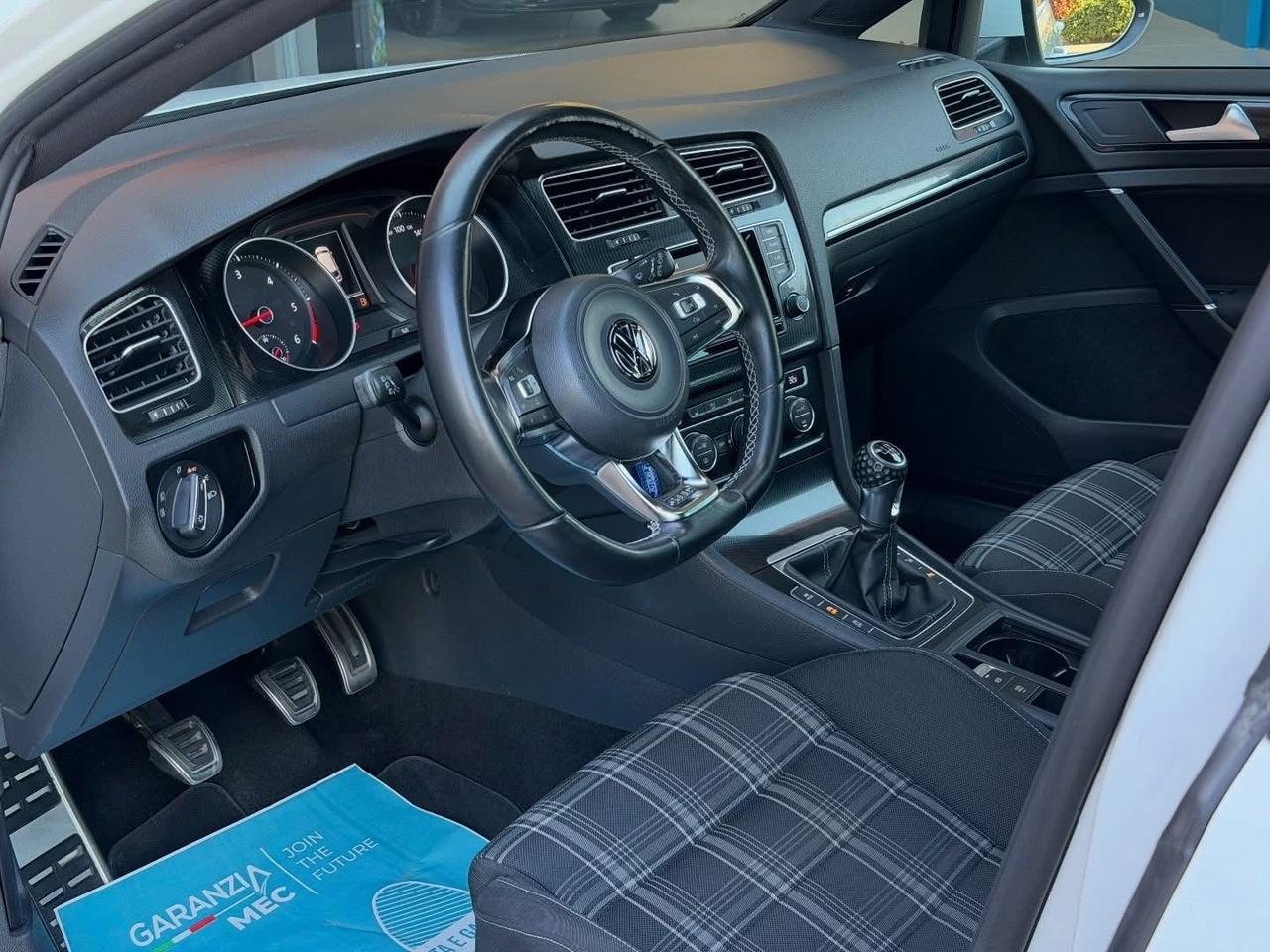 Volkswagen Golf GTD 2.0 TDI 5p. BlueMotion Technology