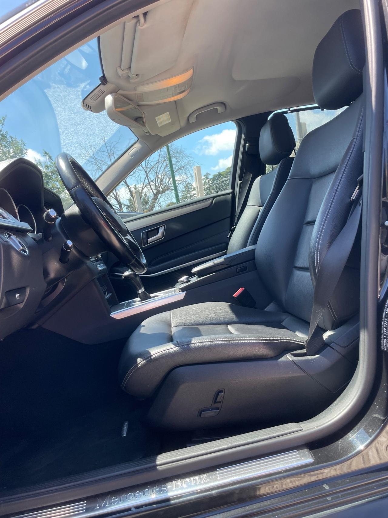 Mercedes-benz E 220 200 CDI Premium