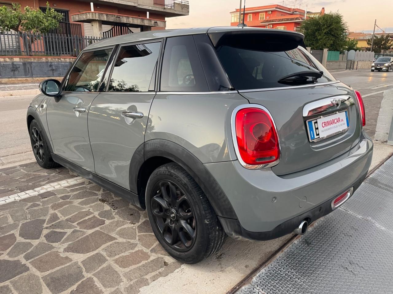 Mini Mini 1.5 One D Business