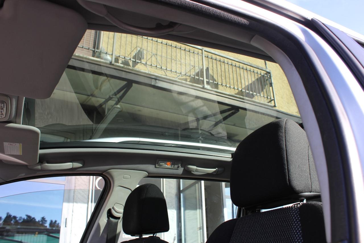 Peugeot 307 1.6 HDi 110CV Station Mix Australian TETTO IN VETRO