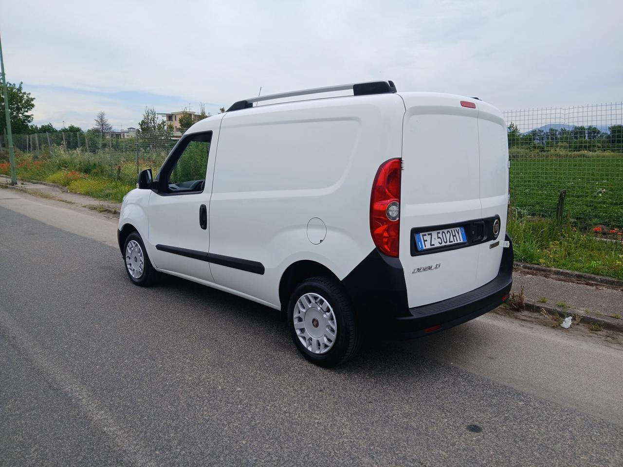 Doblò 1.6MJT 105CV N1 con 60mila km Porta Laterale
