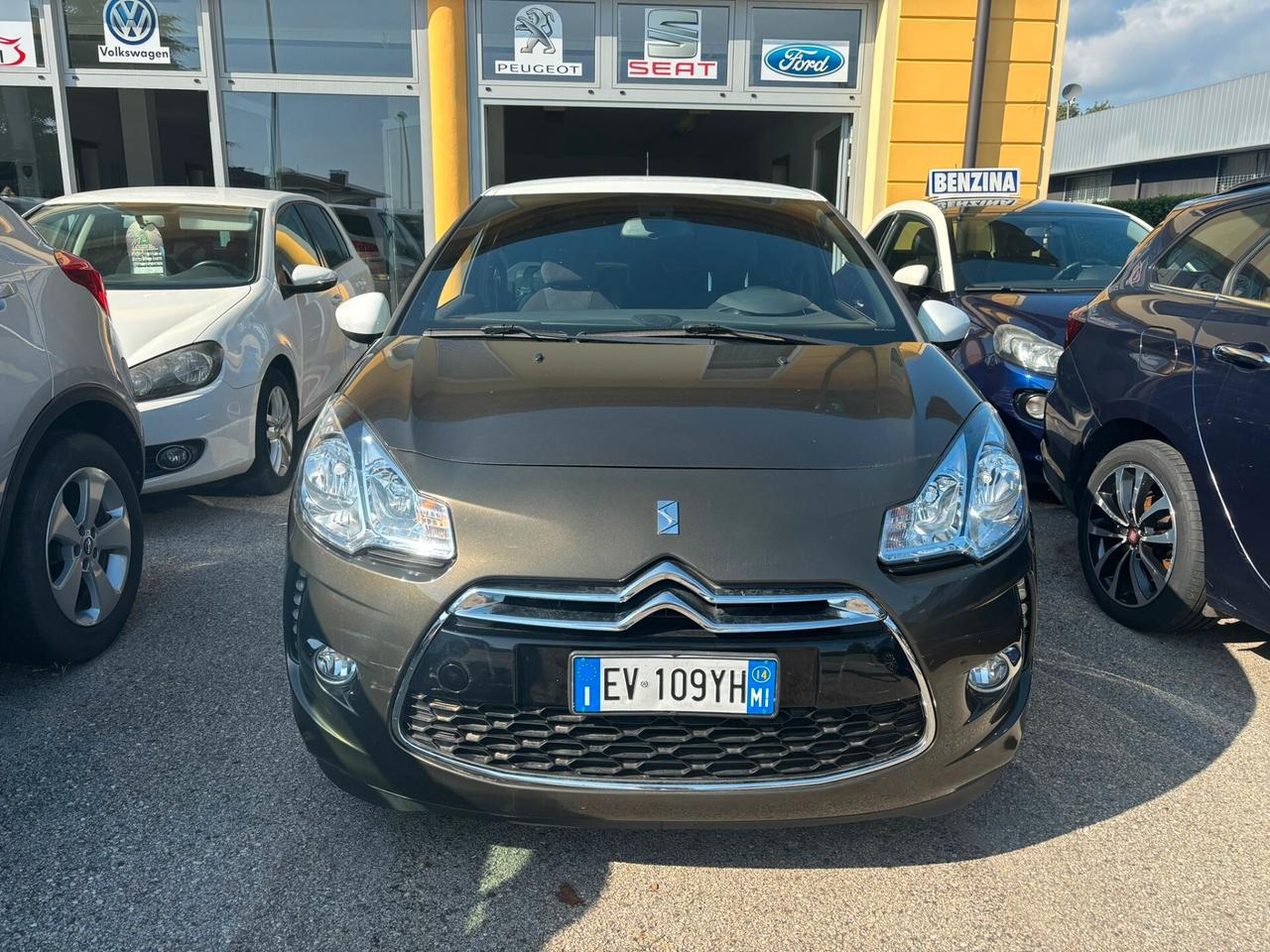 DS3 1.2 - 82cv anno 2014 con 104.889 km OK NEOPATENTATI