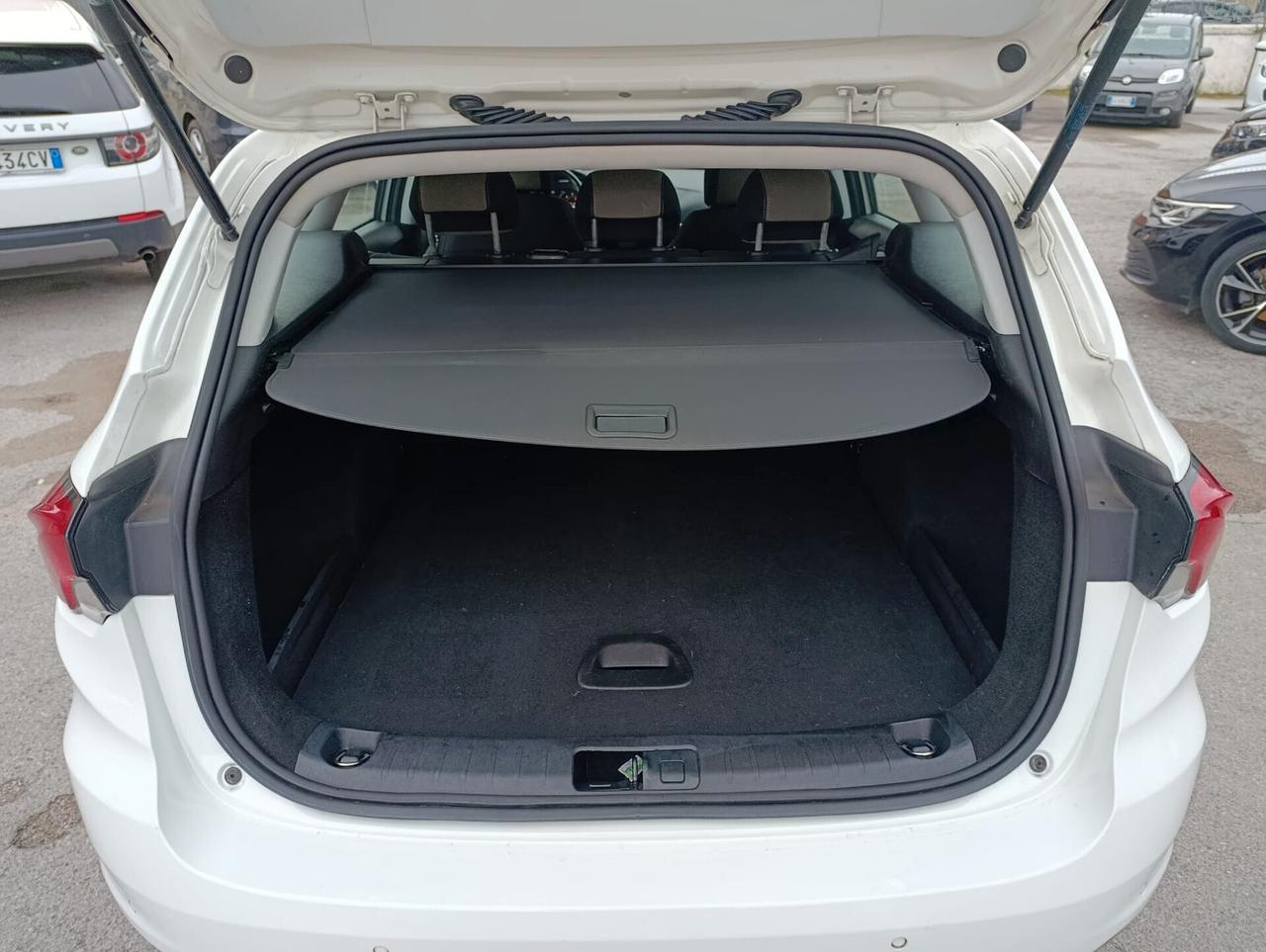 Tipo 1.6 Mjt S&S SW Lounge