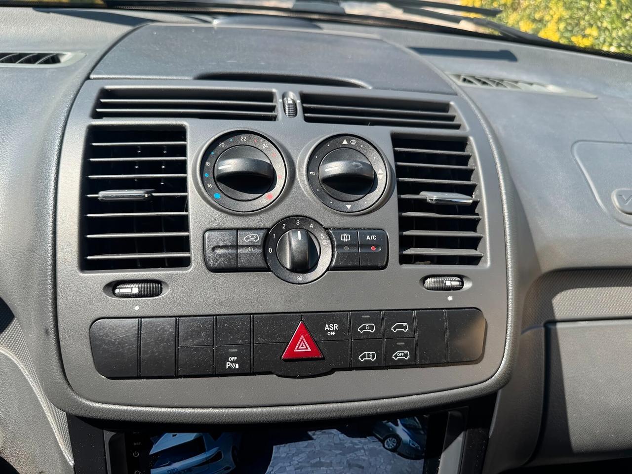 MERCEDES VITO 113 CDI AUTOMATICO BI-XENO PARKTRONIC UNIPROPRIETARIO IVA