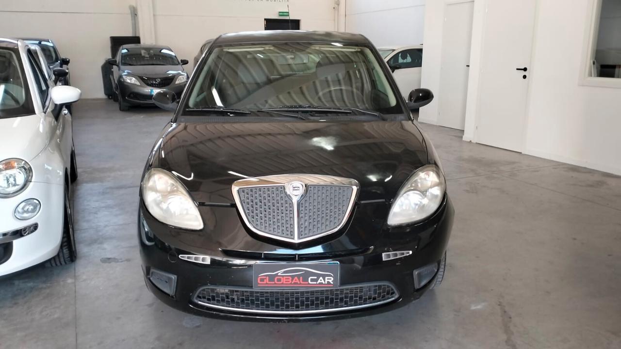 Lancia Ypsilon 1.2 oro 60cv GPL