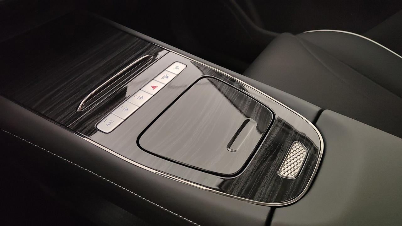 OMODA 1.6 TGDI 7DCT Premium Anniversary