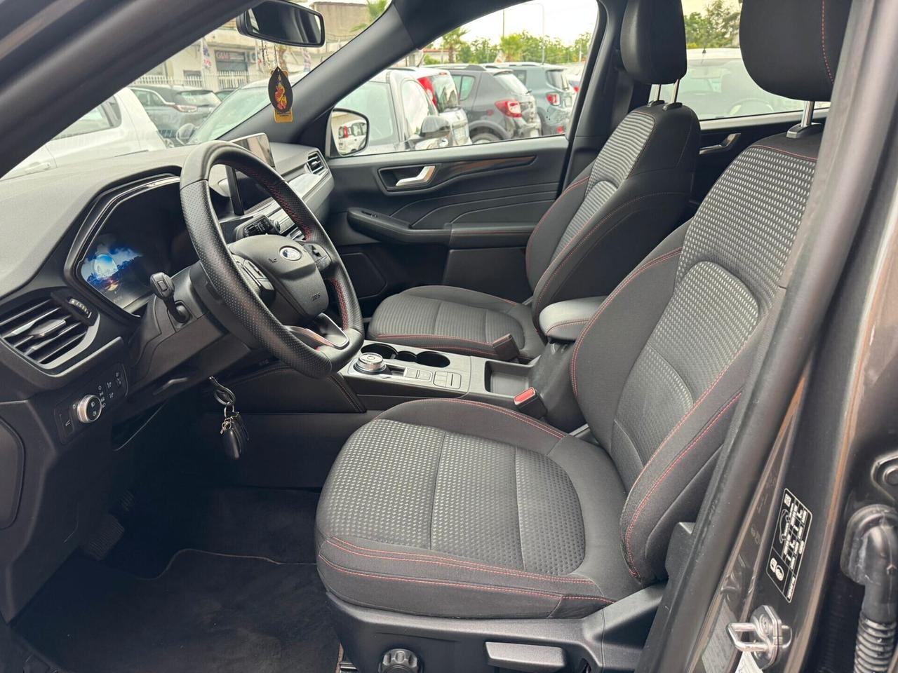 Ford Kuga 1.5 EcoBlue 120 CV aut. 2WD ST-Line