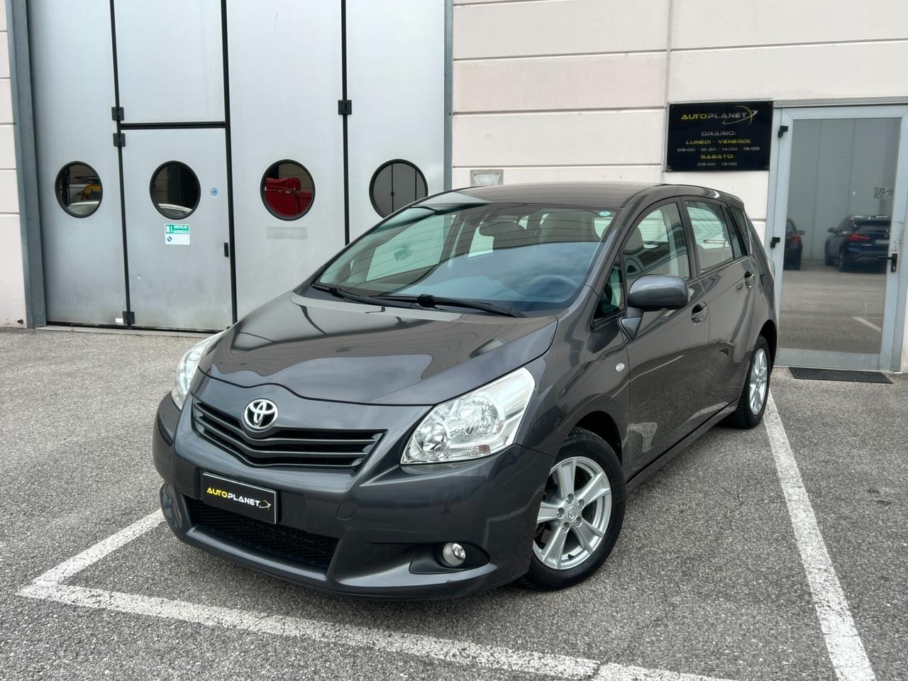 Toyota Verso 2.0 D Sol