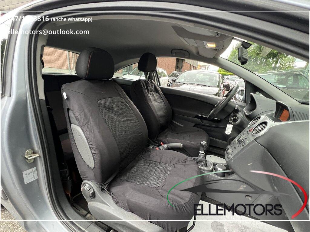 Opel Corsa 3 Porte 1.4 Sport