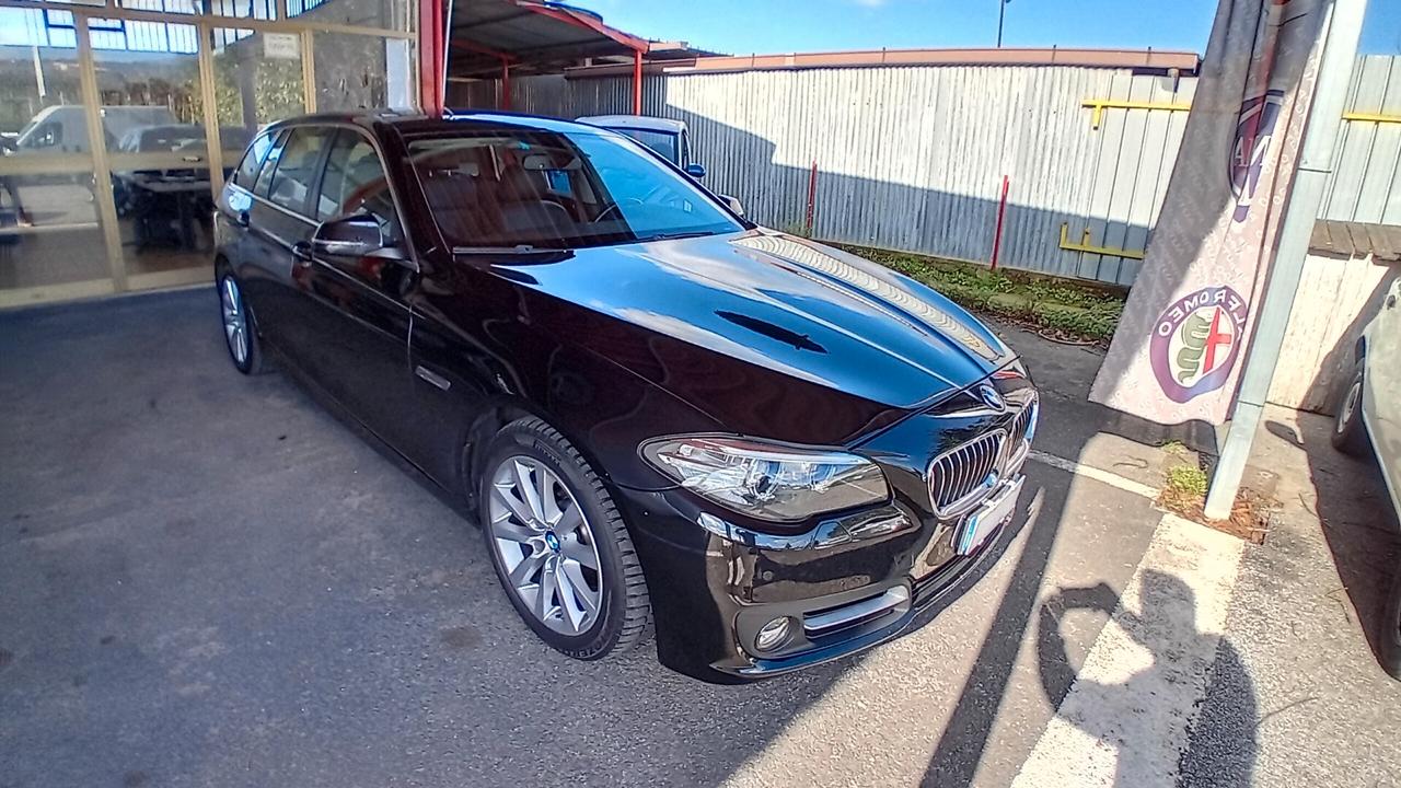 Bmw 520d xDrive Touring aut. finanzio