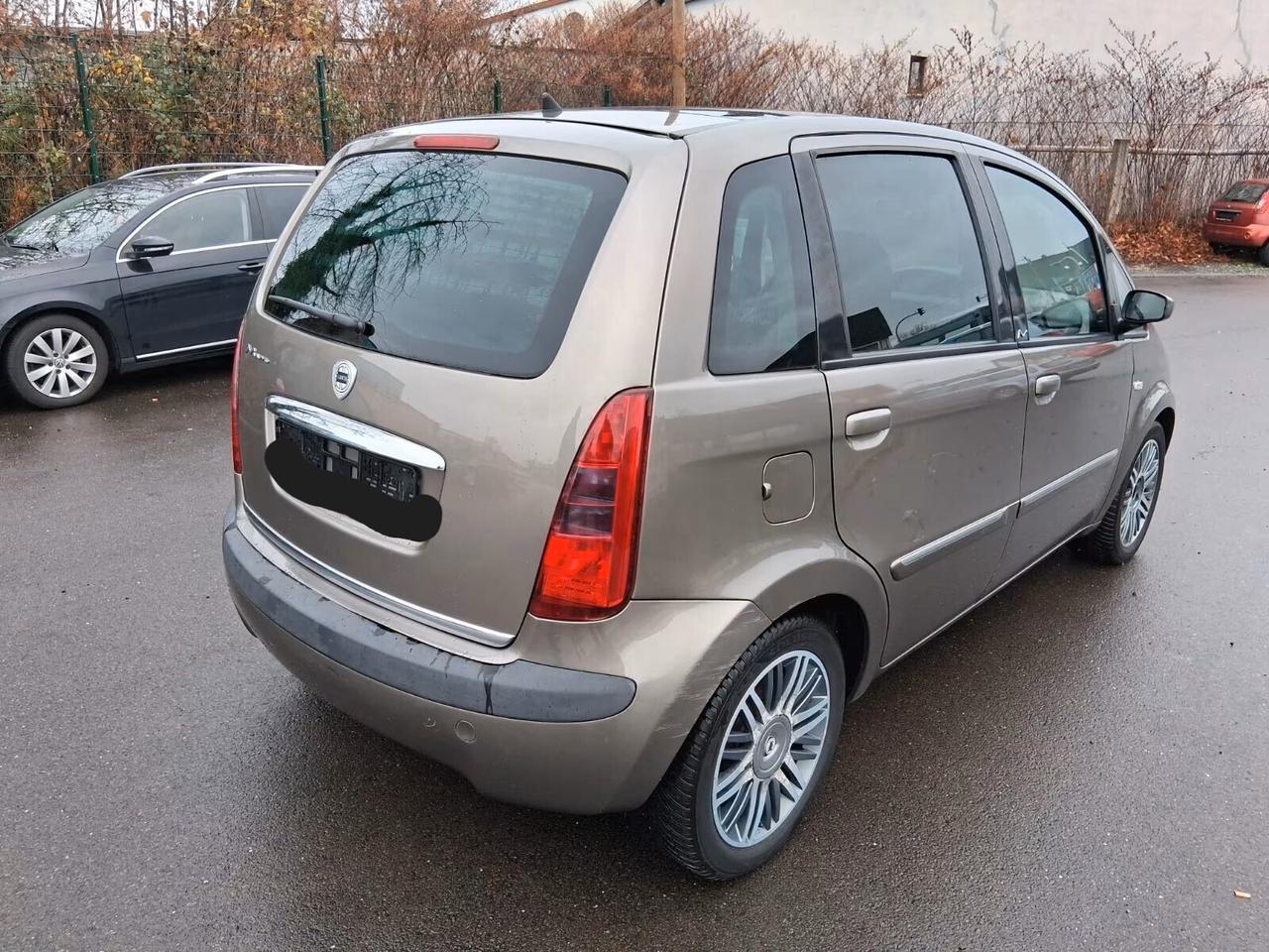 Lancia MUSA 1.3 Multijet 16V Oro ok neo patentati, unico proprietario