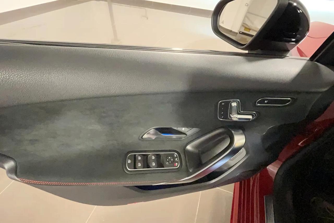 Mercedes-benz A 250 Automatic 4Matic AMG Line Advanced Plus