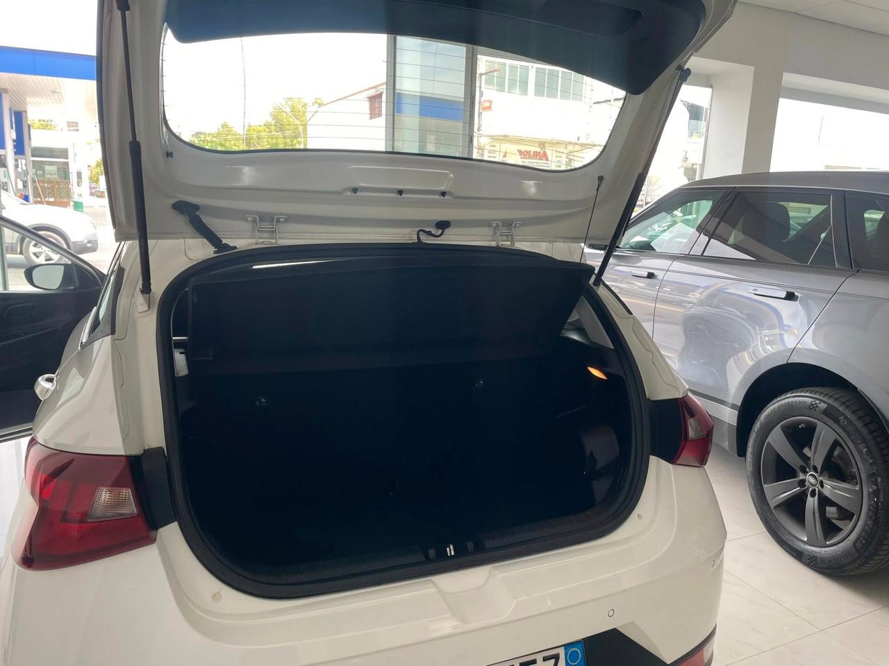 Hyundai i20 1.2 MPI MT Bose