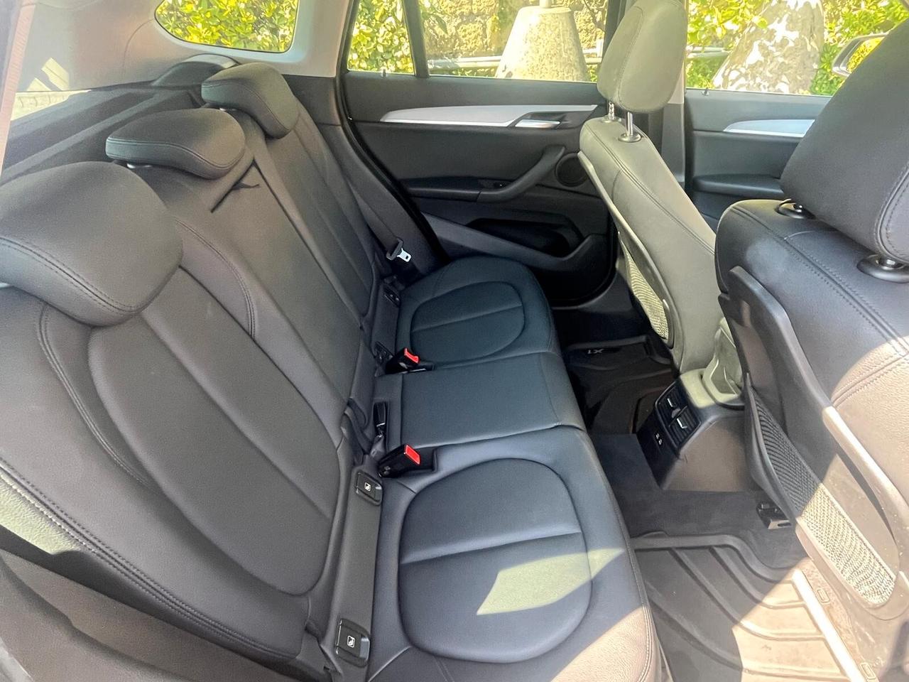 Bmw X1 sDrive18d xLine