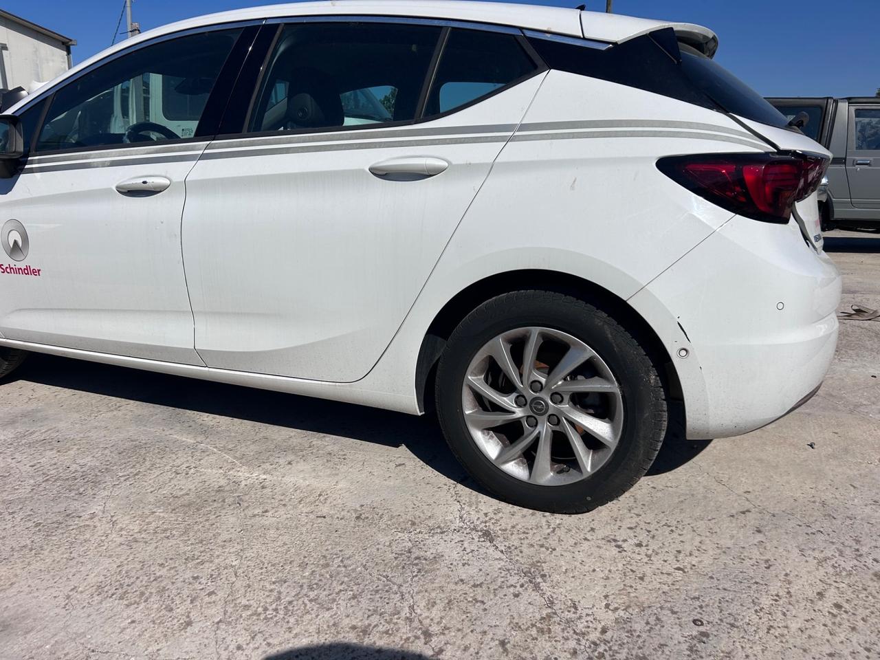 Opel Astra 1.5 CDTI 122 CV S&S 5 porte Business Elegance