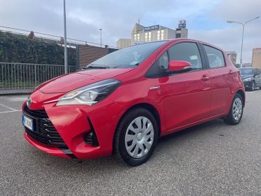 Toyota Yaris 1.5 Hybrid 5 porte Cool