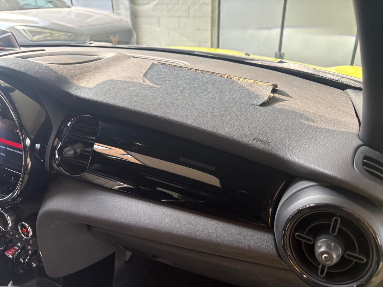 Mini John Cooper Works 2.0 S JCW 231Cv Airbag frontali KO
