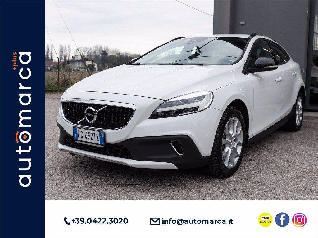 VOLVO V40 Cross Country 2.0 d2 Summum del 2017
