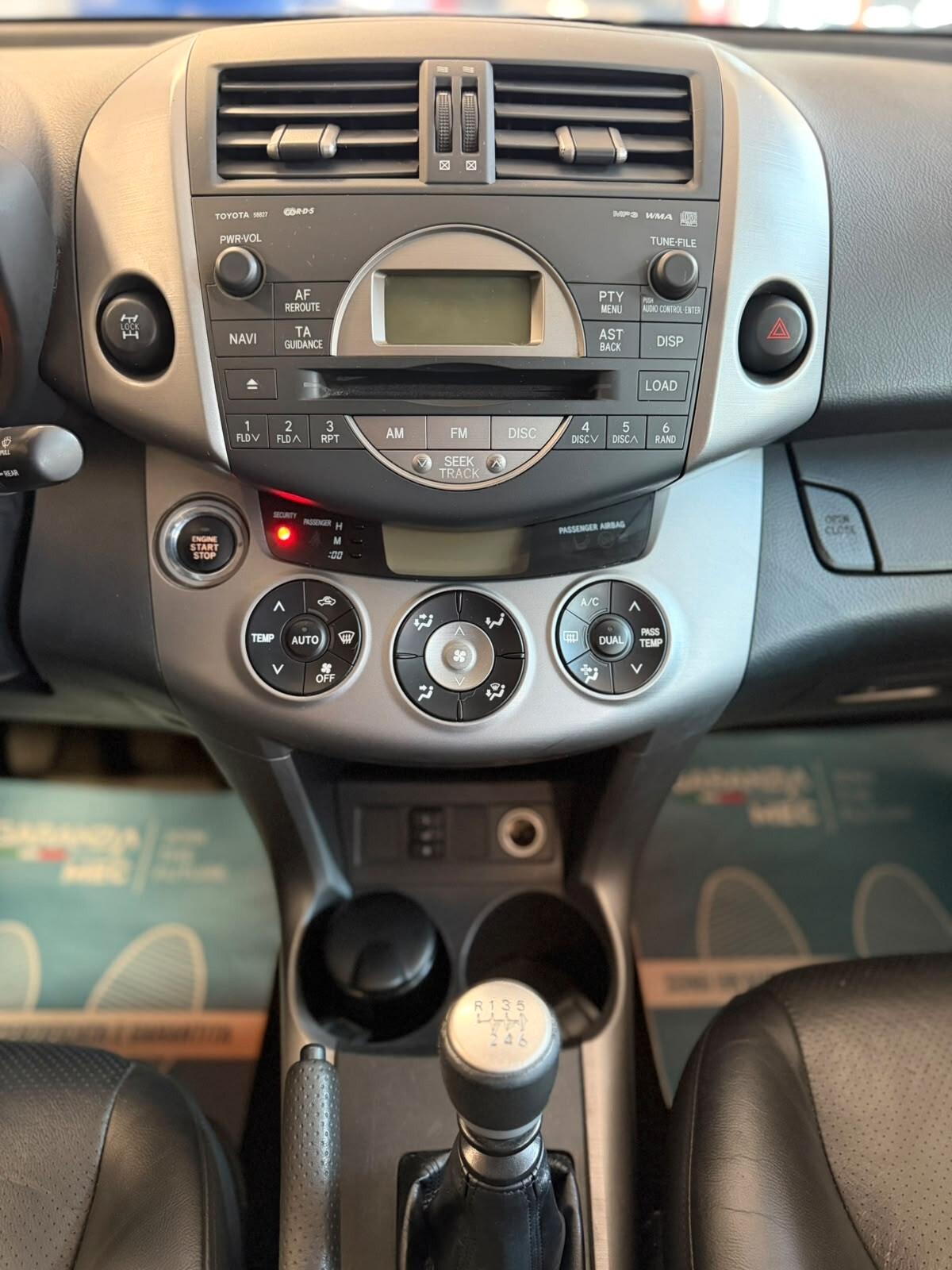 Toyota RAV 4 RAV4 2.2 D-4D 136 CV Luxury