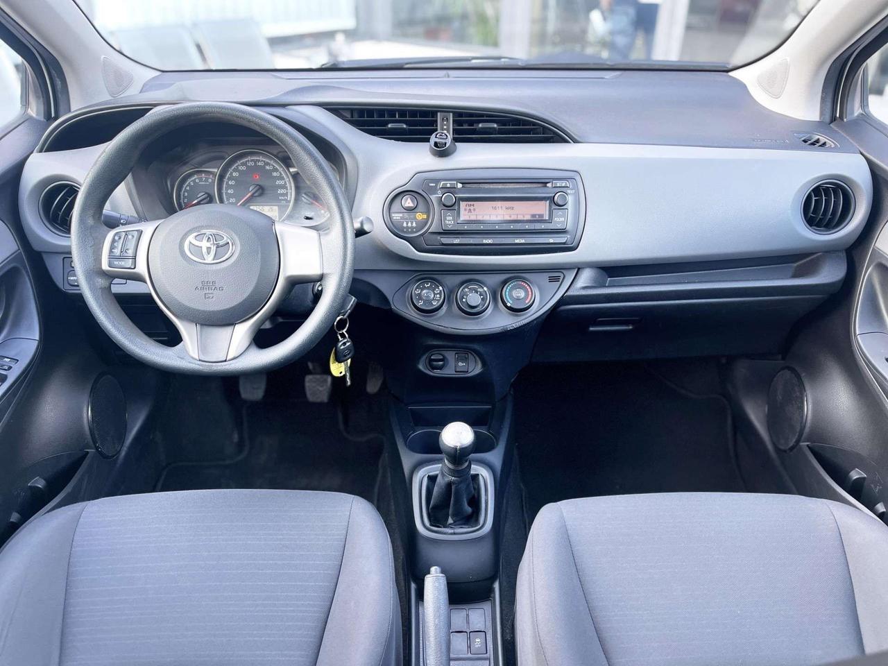 Toyota Yaris 1.0 Benzina 69CV E6 Neo - 2015